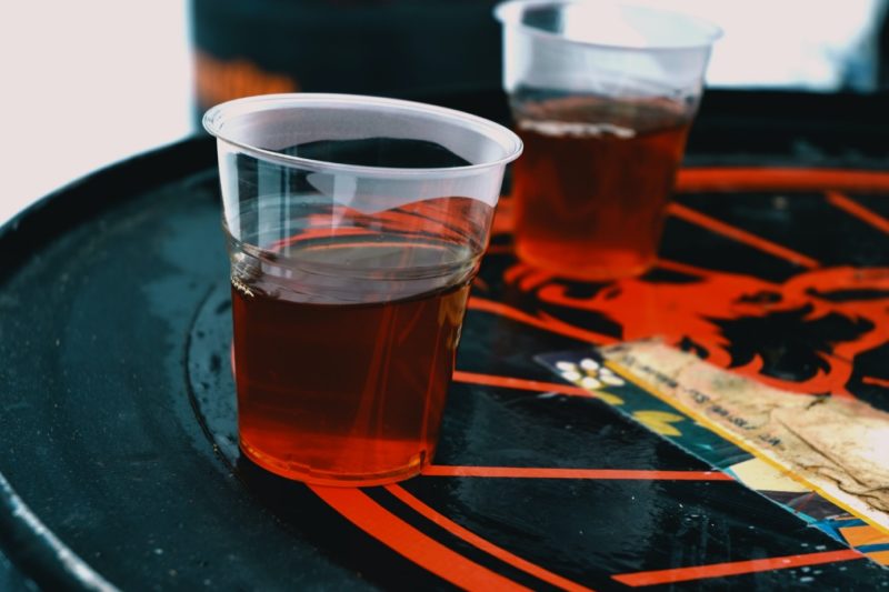Choisissez le gobelet réutilisable pour faire une fête d’anniversaire.