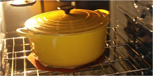 Cocotte pour four à enfourner : comment là choisir et l'acheter en magasin